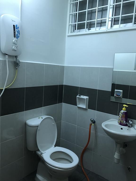 Apartment In Ladang Tok Pelam クアラ・トレンガヌ エクステリア 写真
